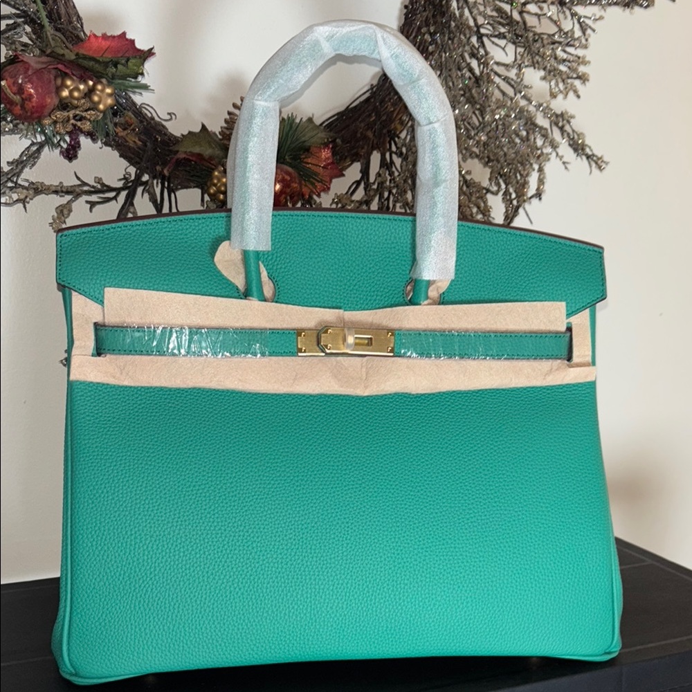Turquoise Genuine leather wirkin